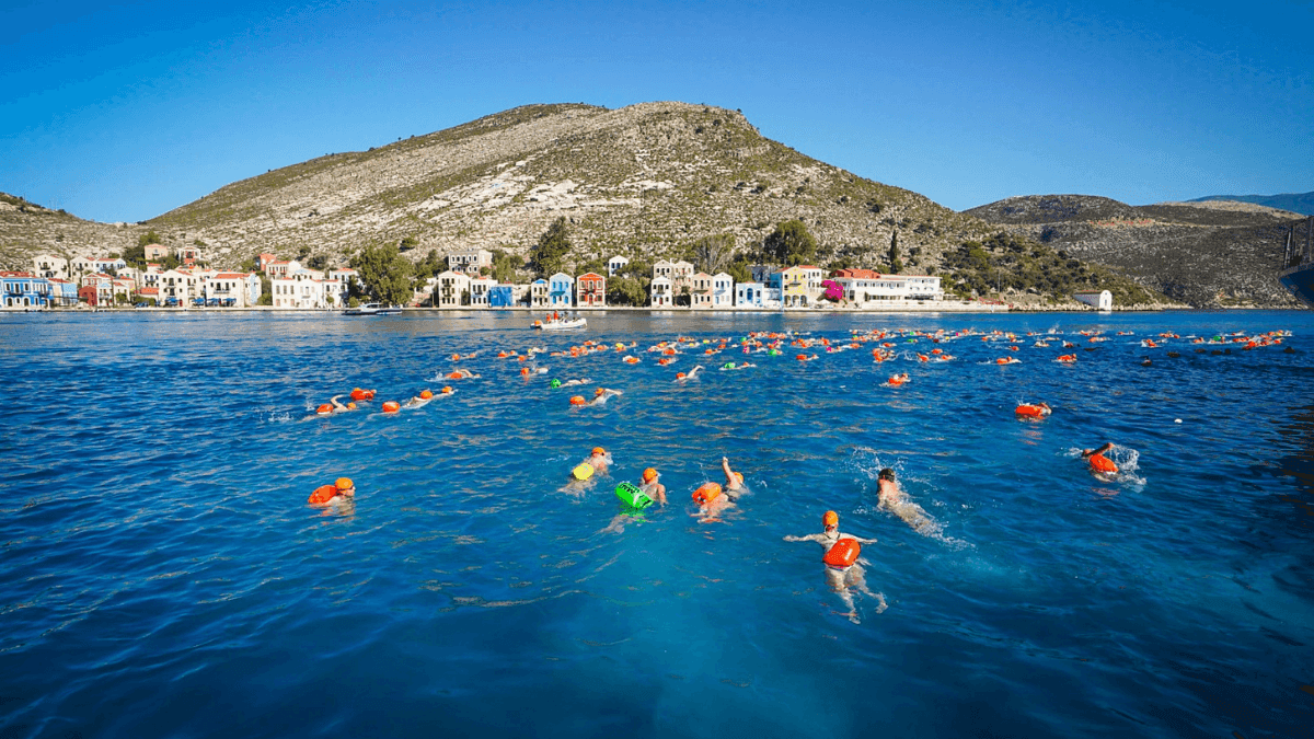 Kaş’ın Yunanistan’a en yakın kara parçası Megisti/Meis Adası’ndan başlayan yarış Kaş’ta sona erdi