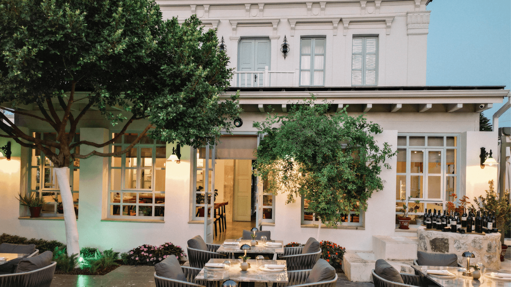 MEHMET YALÇINKAYA’NIN BODRUM’DA AÇTIĞI “DENİZDEN RESTORAN’A” BÜYÜK İLGİ