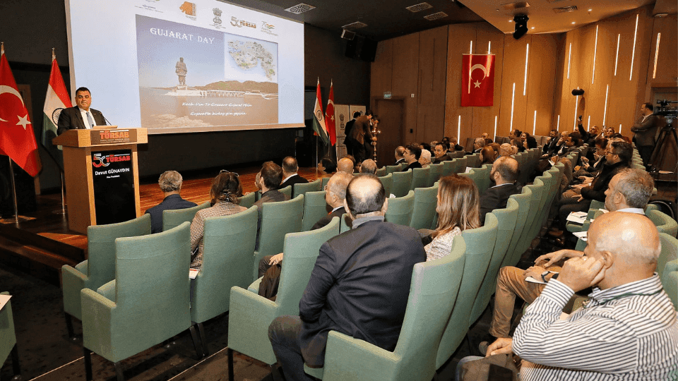 Gujarat Eyaleti ve Hindistan yemekleri TÜRSAB’ın ev sahipliğinde seyahat acentalarına tanıtıldı