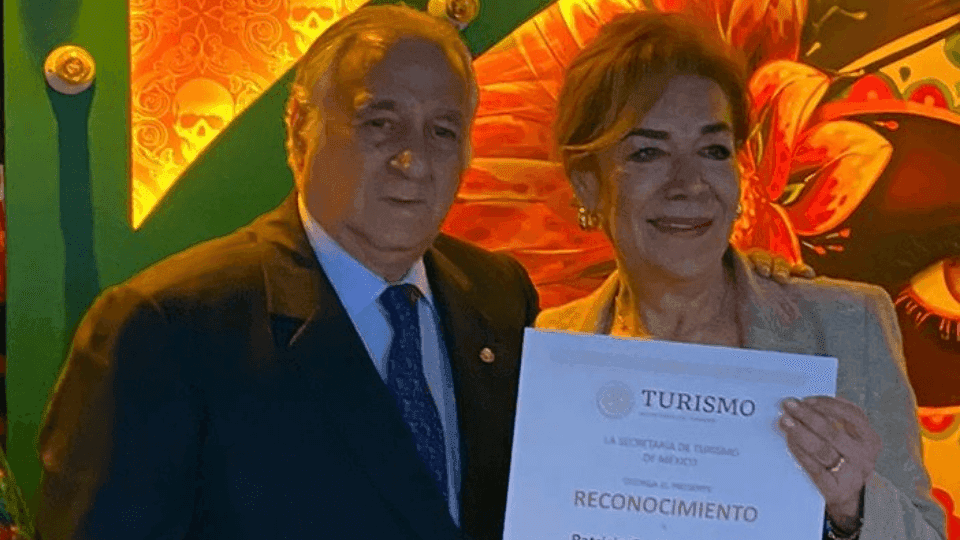 Meksika Turizm Bakanı’ndan, Ranchero’ya anlamlı ödül takdim edildi