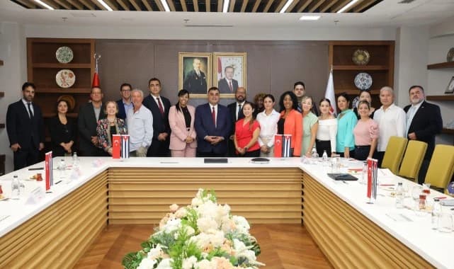 TÜRSAB, Küba Başkonsolosluğu Heyetini Ağırladı: Turizm İş Birlikleri Değerlendirildi