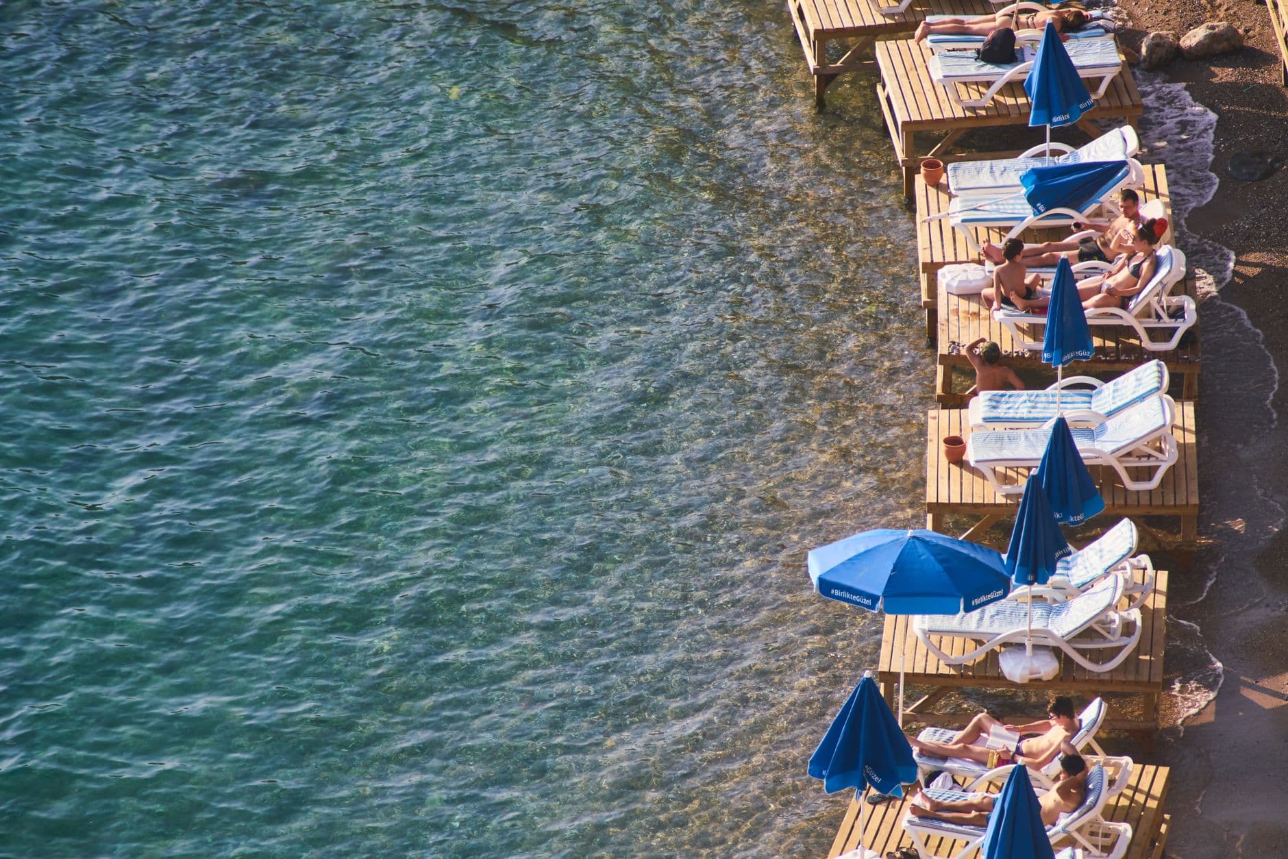 Antalya'ya ilk 6 ayda 5,5 milyondan fazla turist geldi, ancak geçen yıla göre düşüş yaşandı