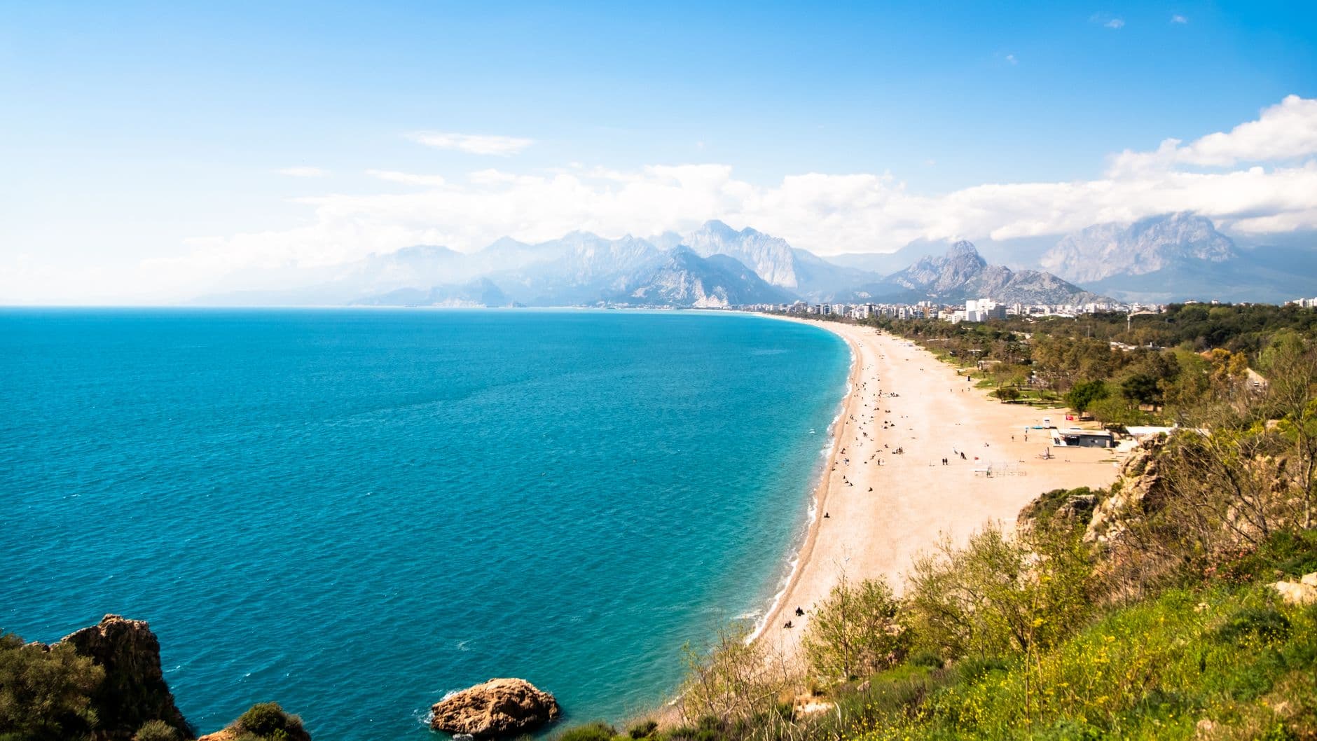 Antalya'da turist sayısı 7 ayda yüzde 7 düştü, Rusya başta kaldı
