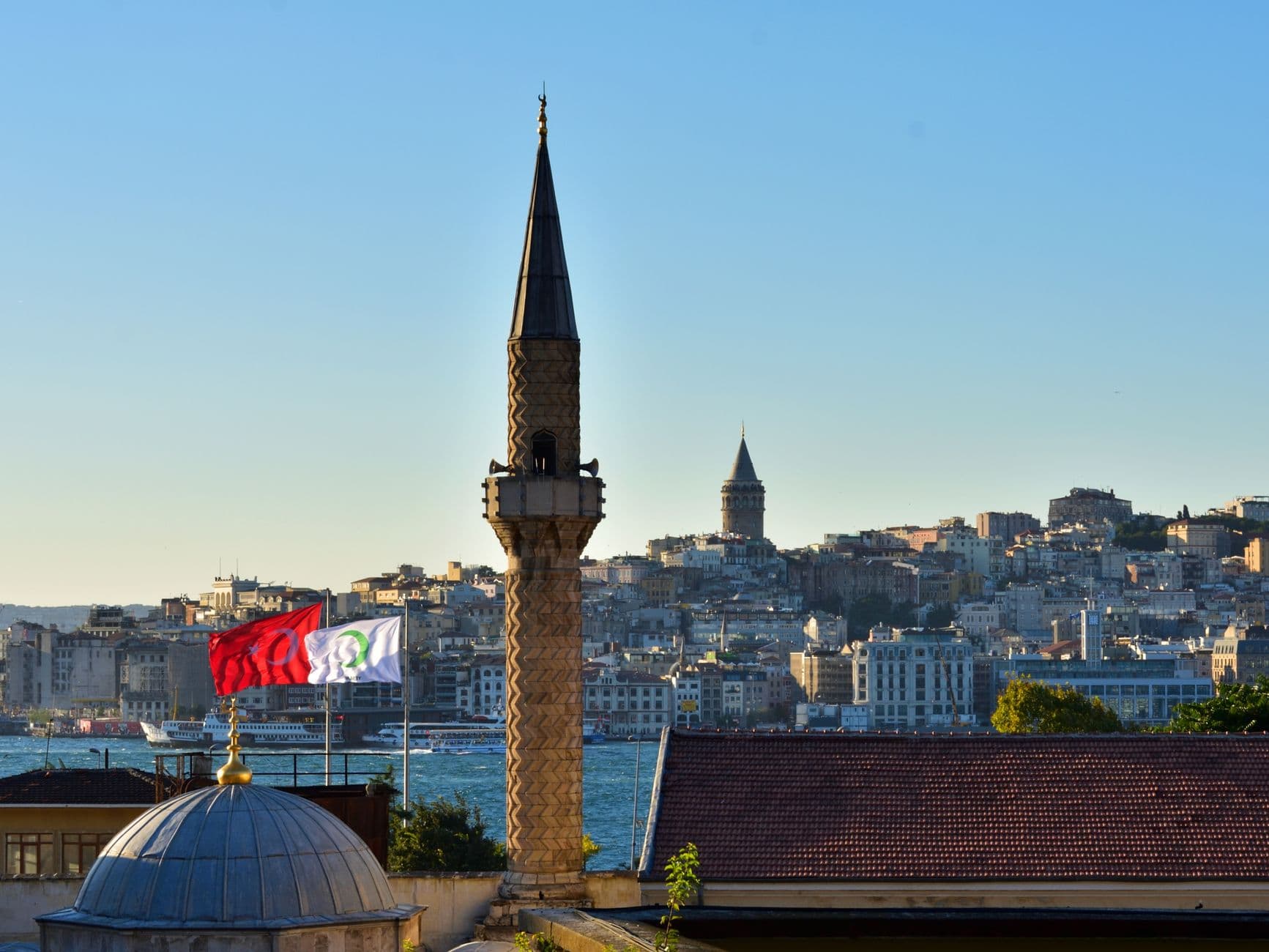 Kıbrıs Barış Harekatı'ndan kalan Türk bayrağı Gaziantep'te restore edilecek