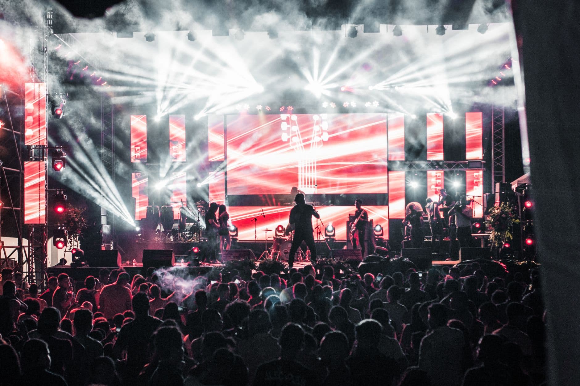 95. İzmir Enternasyonal Fuarı'nda Çim Konserleri başlıyor