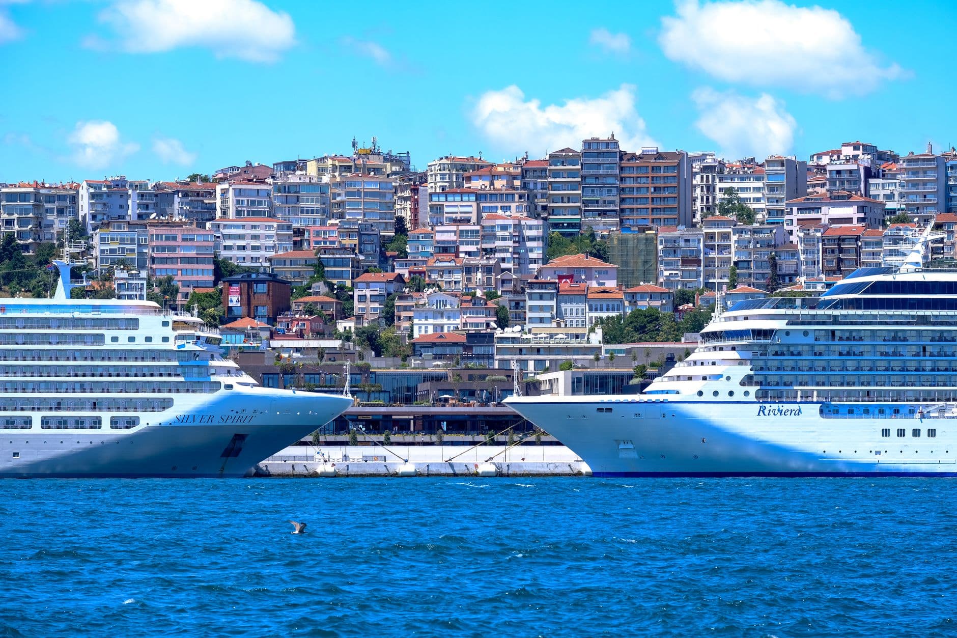 Kruvaziyer turizminde 13 yıllık rekor: 1 milyon yolcu barajı aşıldı