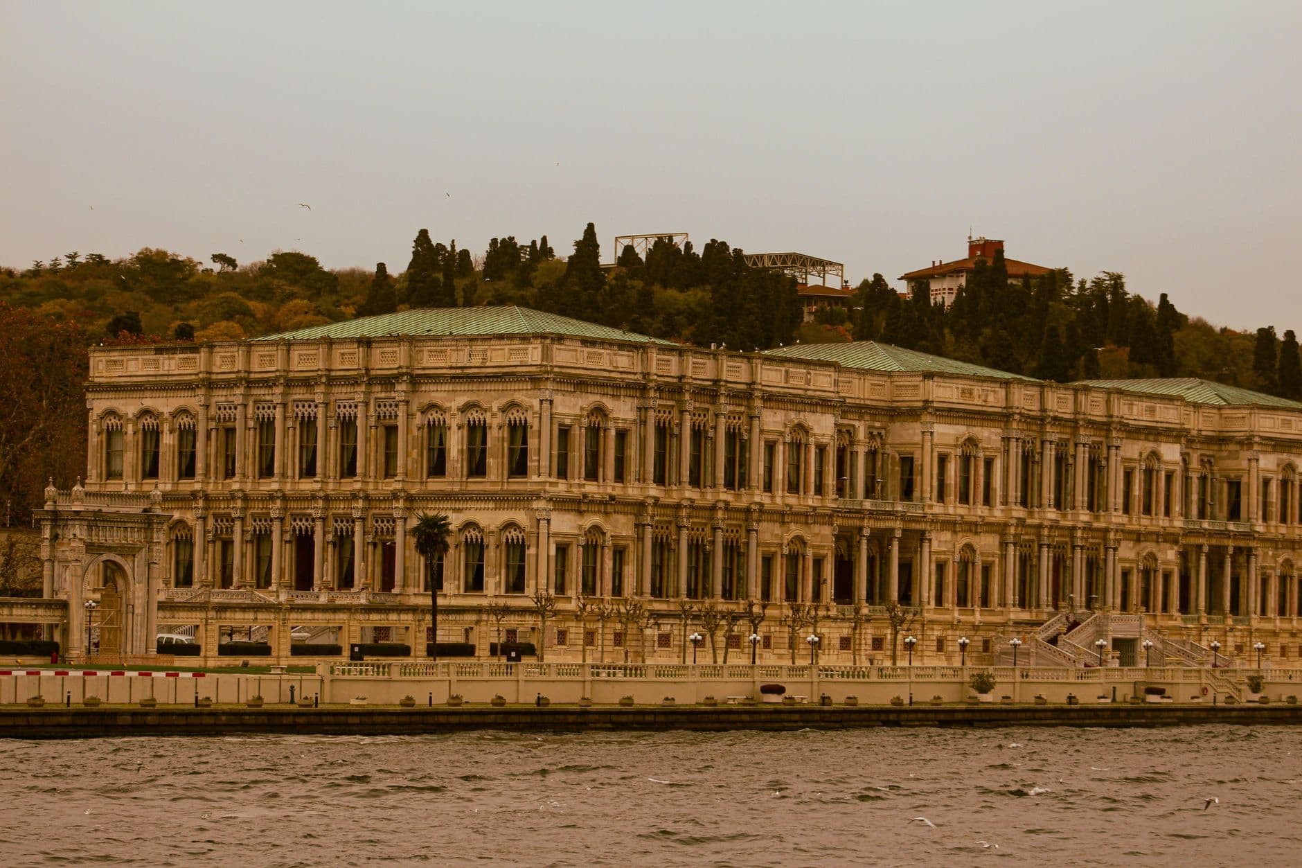 Rüya İstanbul, Travel + Leisure'ın Dünyanın En İyi 25 Otel Restoranı listesinde