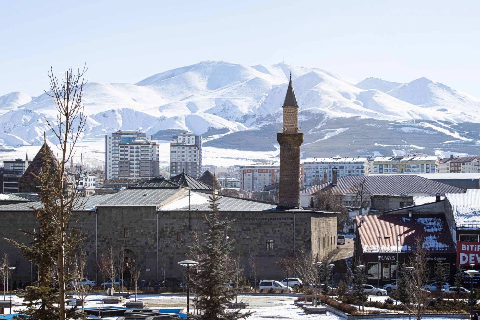 Erzurum turizm hedefleri Vali Baruş başkanlığında değerlendirildi